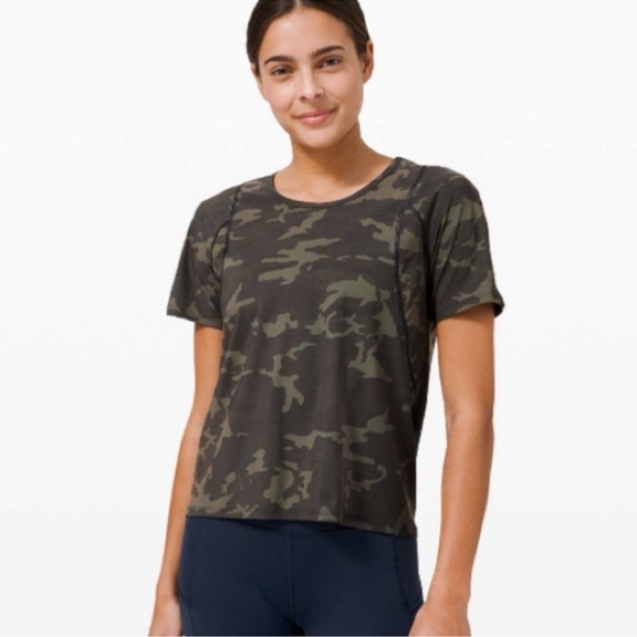 Lululemon‎ Outrun the Heat Short Sleeve - Incognito Camo Multi Gator Green - Picture 1 of 8